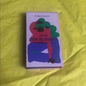 Kaleidos Blush
